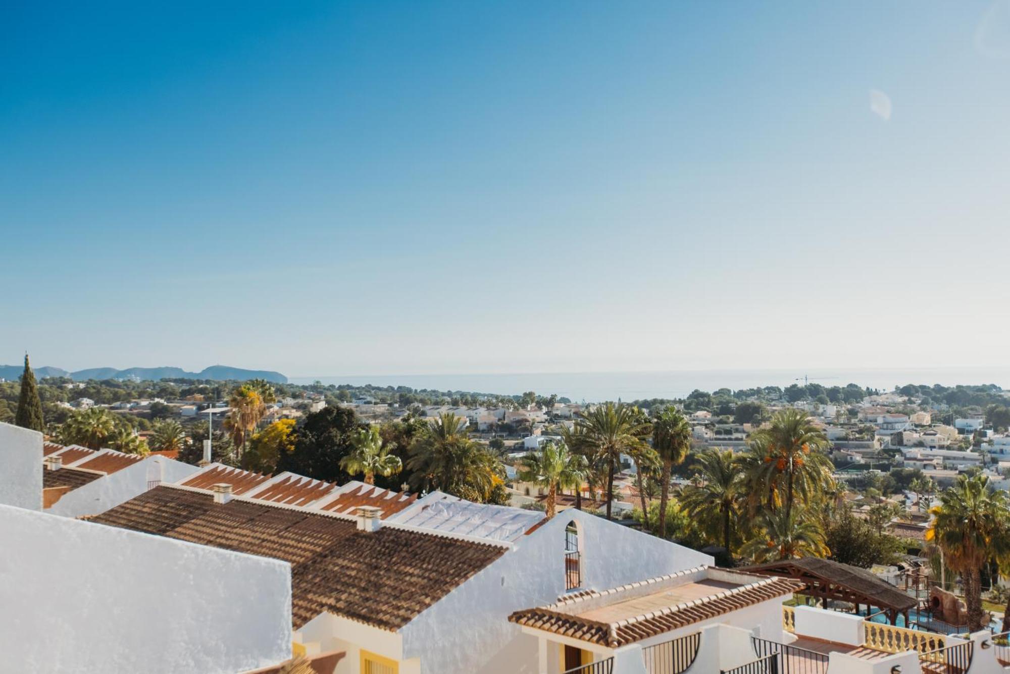 Casa Sunrise - Costa Blanca House With Rooftop, Swimming Pools And Panoramic Sea And Calpe Views 외부 사진