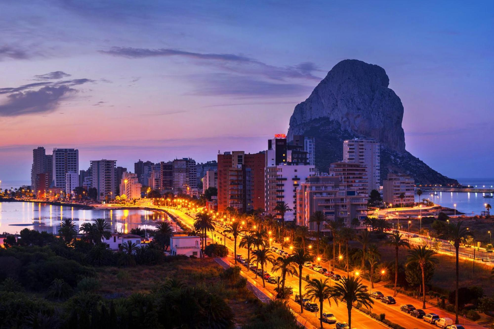Casa Sunrise - Costa Blanca House With Rooftop, Swimming Pools And Panoramic Sea And Calpe Views 외부 사진