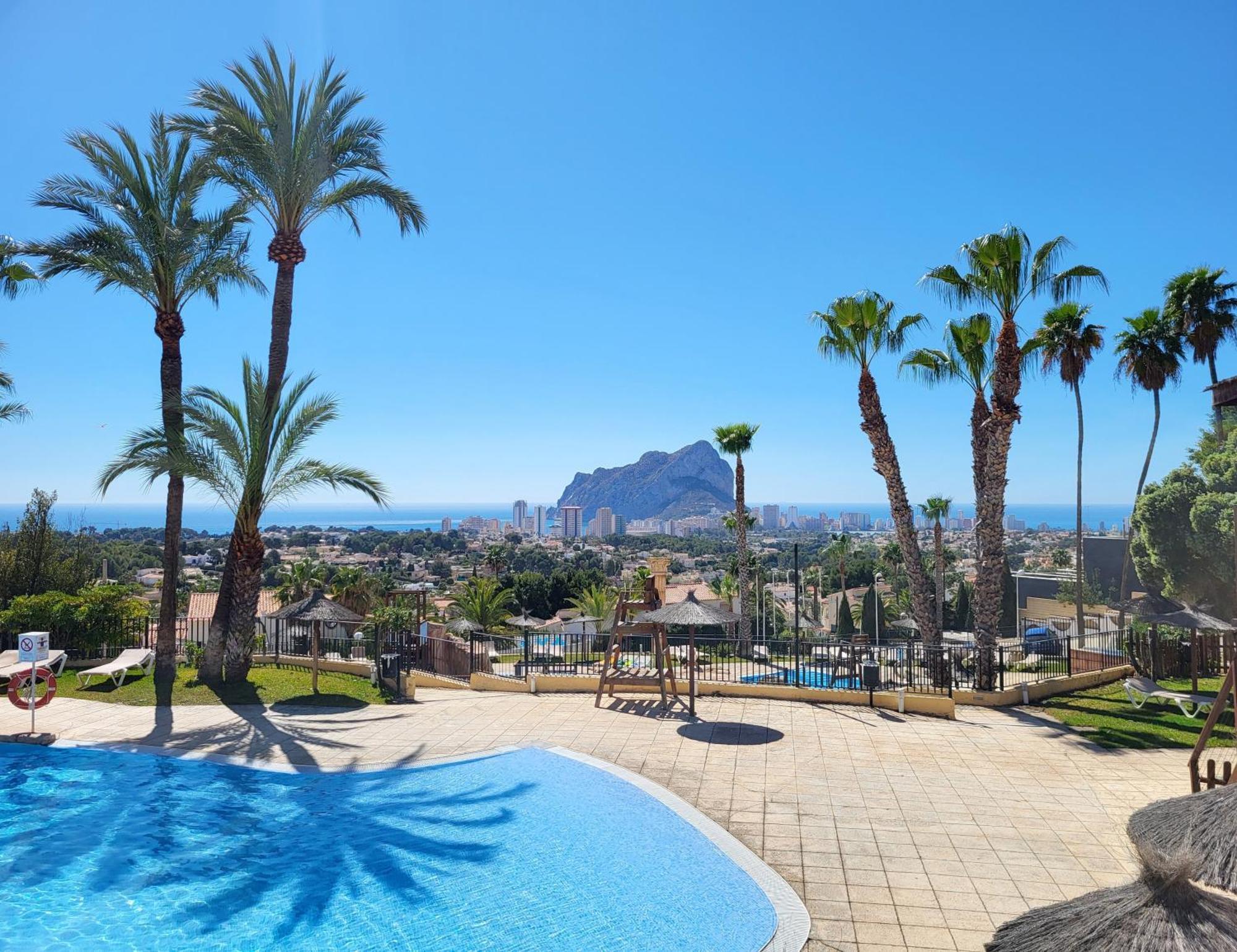 Casa Sunrise - Costa Blanca House With Rooftop, Swimming Pools And Panoramic Sea And Calpe Views 외부 사진