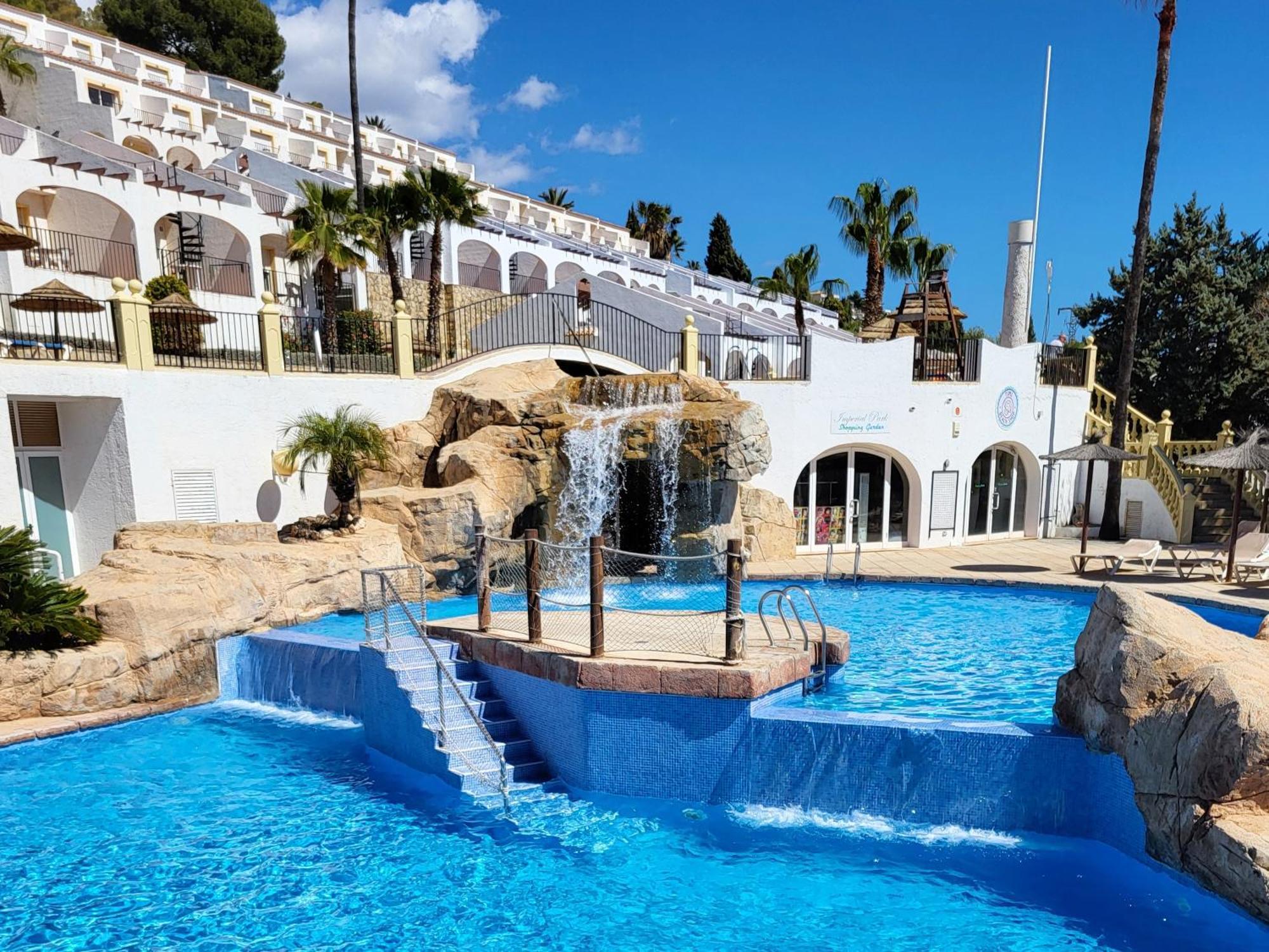 Casa Sunrise - Costa Blanca House With Rooftop, Swimming Pools And Panoramic Sea And Calpe Views 외부 사진