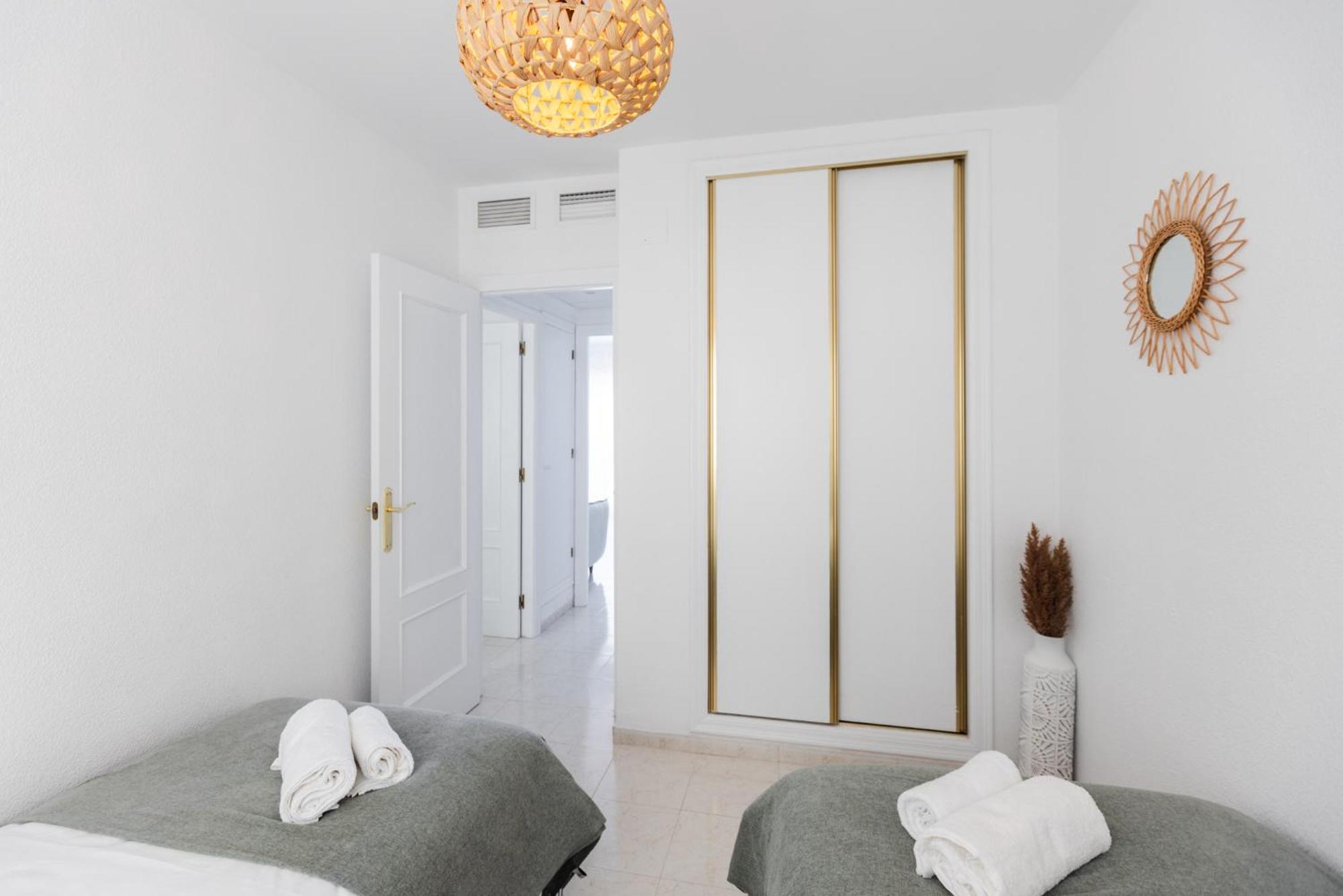 Casa Sunrise - Costa Blanca House With Rooftop, Swimming Pools And Panoramic Sea And Calpe Views 외부 사진