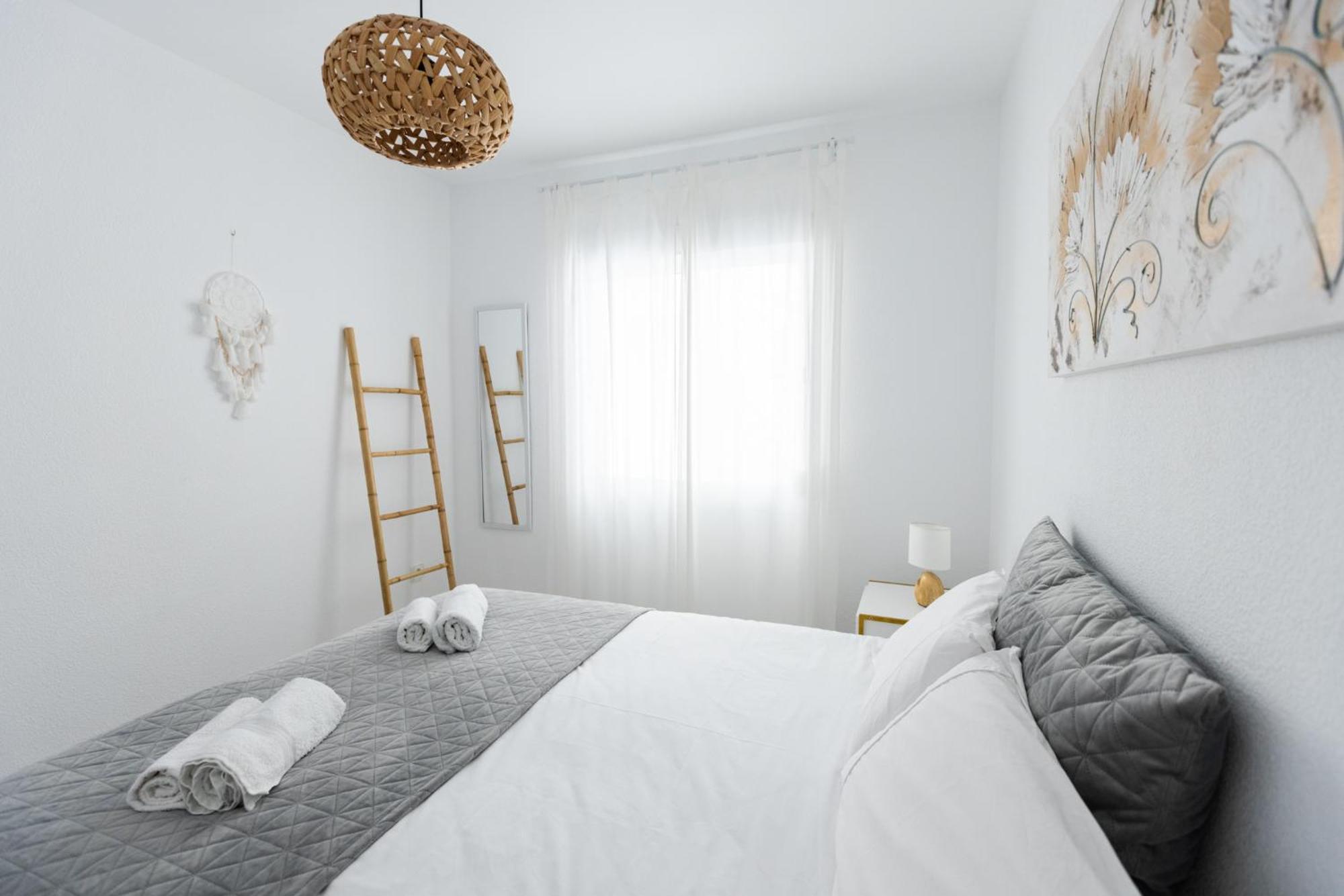 Casa Sunrise - Costa Blanca House With Rooftop, Swimming Pools And Panoramic Sea And Calpe Views 외부 사진