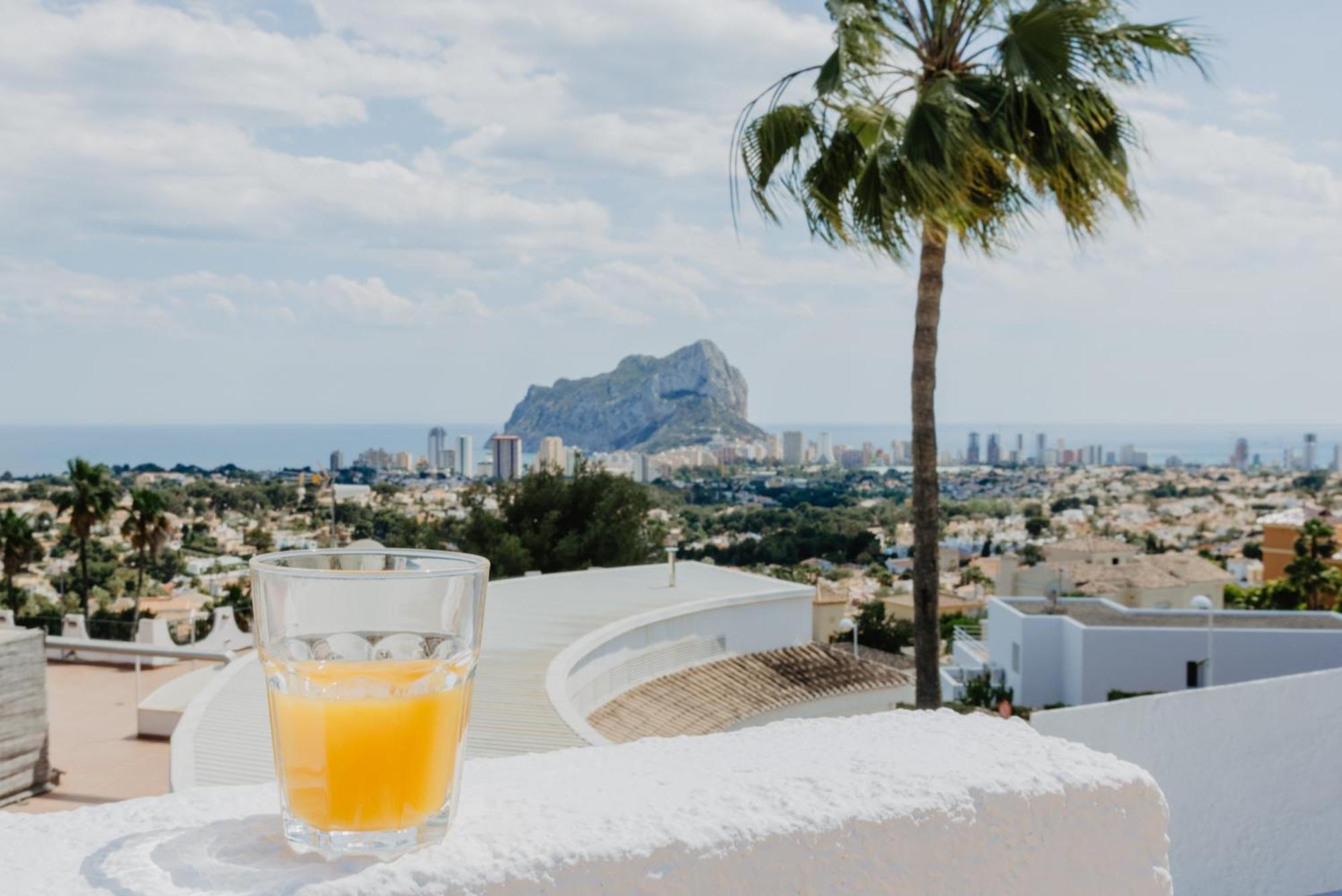 Casa Sunrise - Costa Blanca House With Rooftop, Swimming Pools And Panoramic Sea And Calpe Views 외부 사진